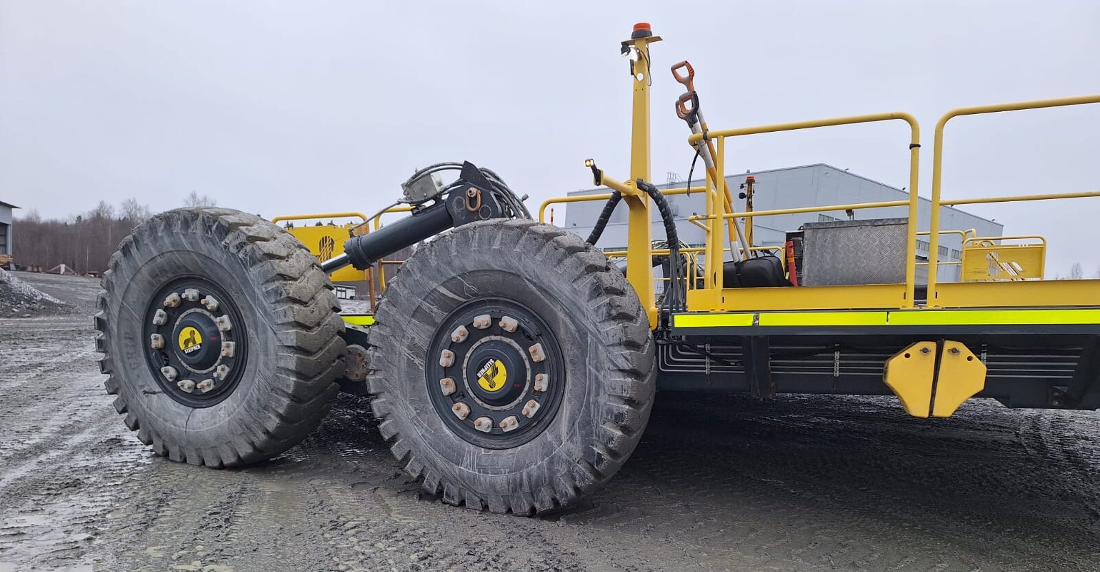 WhatsApp-Kuva-2025-12-06-klo-13.25.14_5057a225-aspect-ratio-1440-750